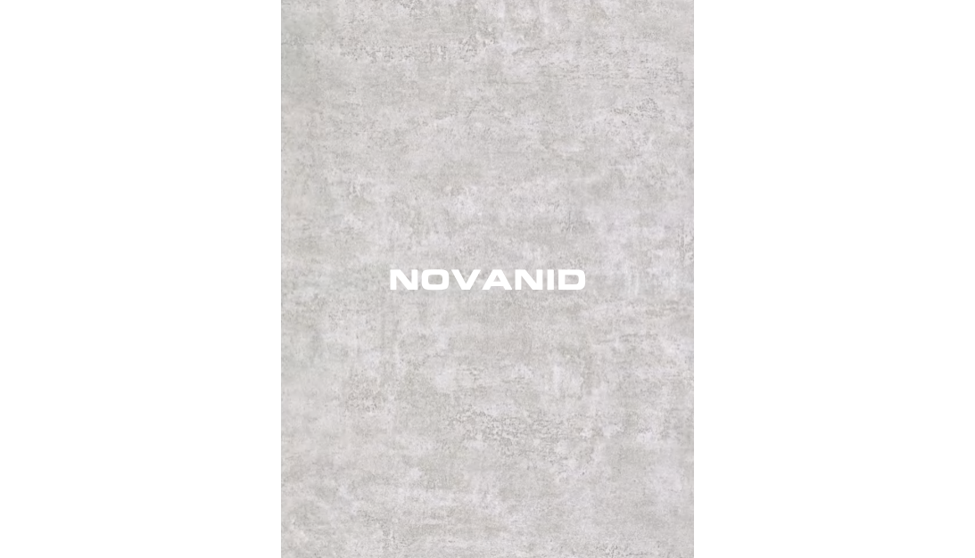 Diseño de placa decorativa CEMENT 01 super mate, claro con la palabra "NOVANID" en blanco centrada.