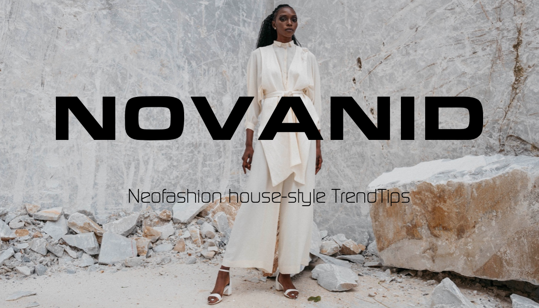 Recepción moderna con muebles en tonos claros PANELES DECORATIVOS DE ALUMINIO y logotipo de "NOVANID" 